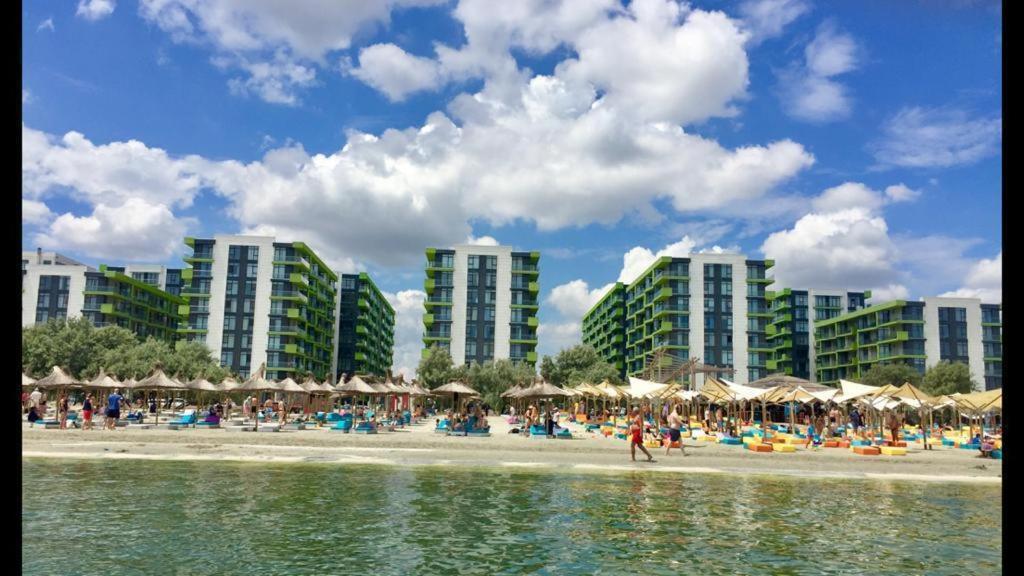 Alezzi Beach Resort Nautica Navodari Bagian luar foto